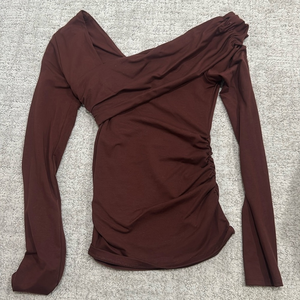 Zara burgundy off the shoulder cotton top - size small